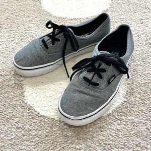 Vans Classic Unisex Gray Chambray Lace Up Sneakers Size 6.5